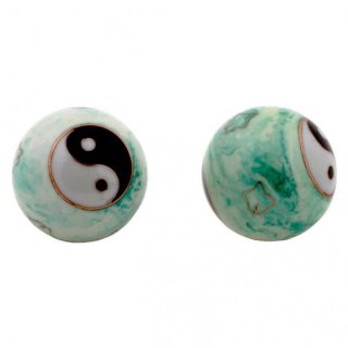 QiGong Kugeln gr&uuml;n marmoriert mit Yin Yang, 40 mm