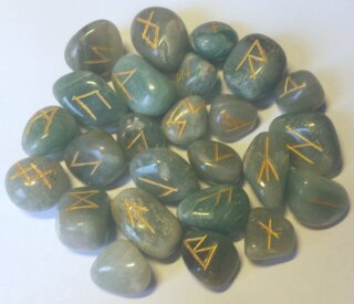 Runen China Jade